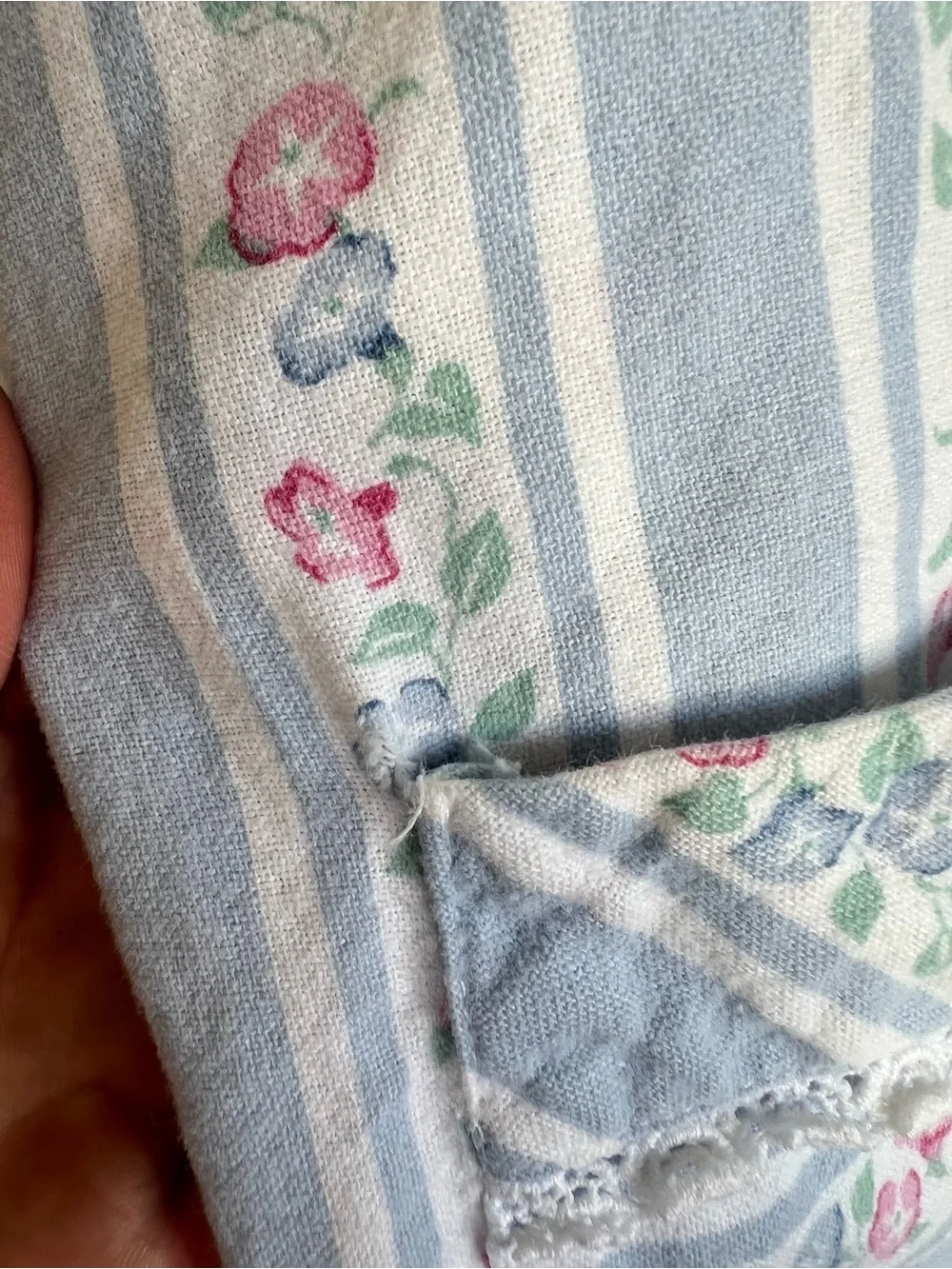 Vintage Eileen West San Francisco Cotton Striped Floral Wrap Robe Cottagecore